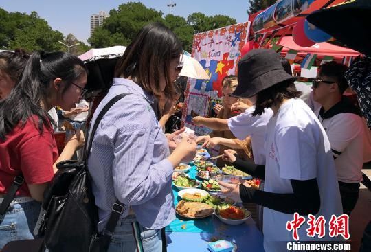 甘肃教育扶贫：构建产销直通渠道农产品上校园餐桌