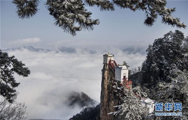 （美丽中国）（2）雪霁塔云仙境