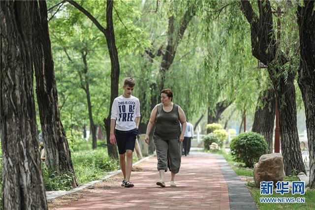 （社会）（3）中国康复理疗技术受到俄罗斯人欢迎