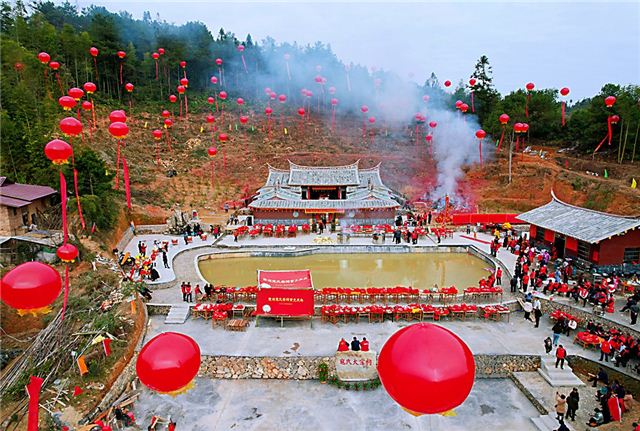 重光祖祠弘祖德·传承家风振家声