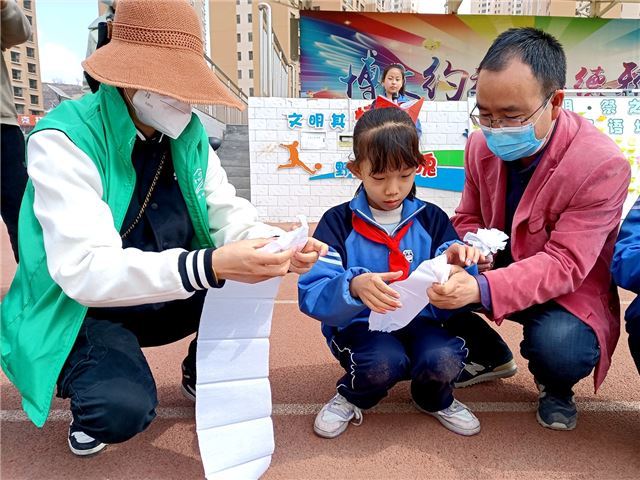 西宁市海湖桥西社区开展“我们的节日•清明”主题活动