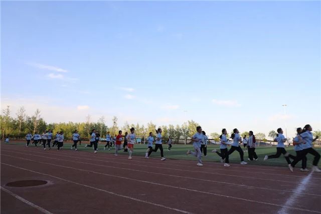 跑步.JPG