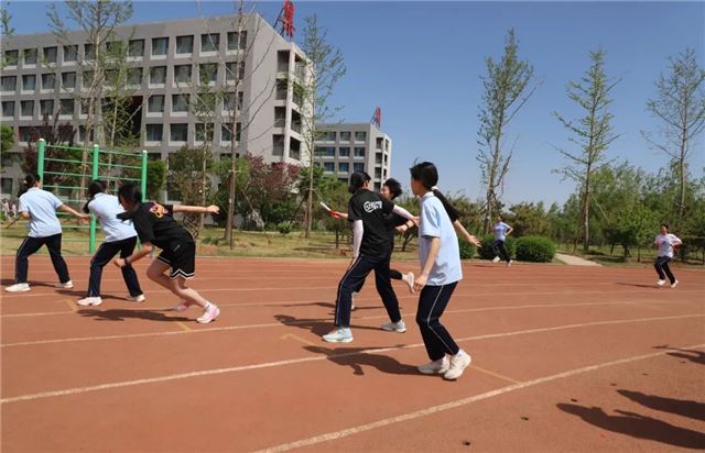 接力2.JPG
