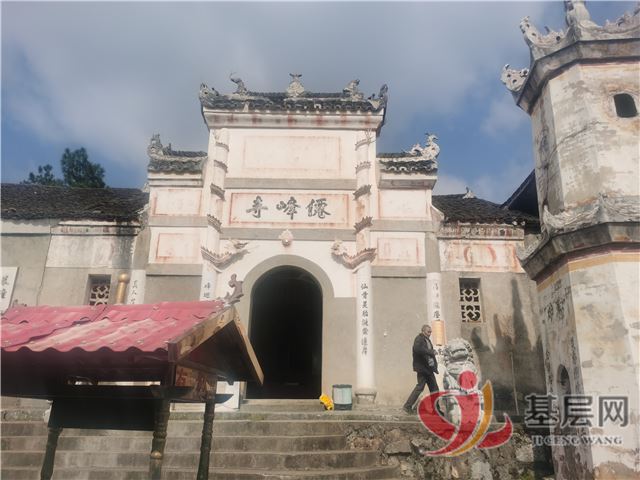 08294218943622636_75.jpg 08294218943622636_75.jpg