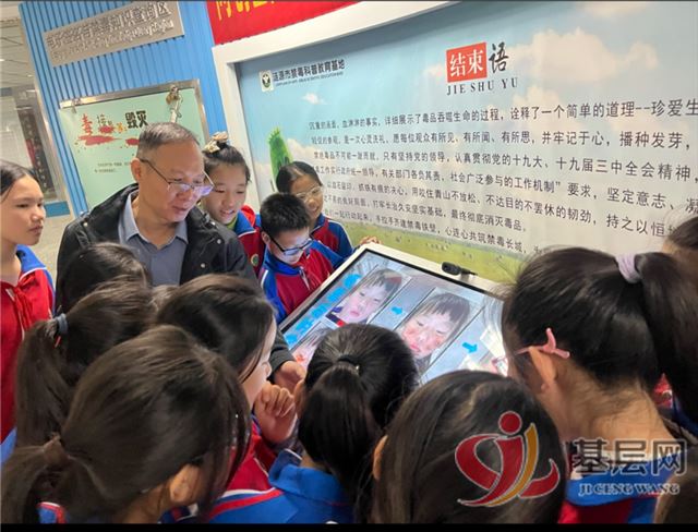 1701151069461031_75.jpg 1701151069461031_75.jpg