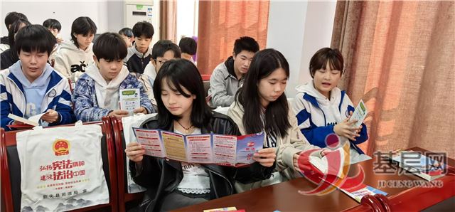 08205214044438359_75.jpg 08205214044438359_75.jpg