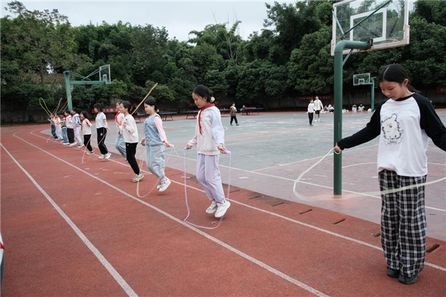 15163915792131152_140.png 15163915792131152_140.png