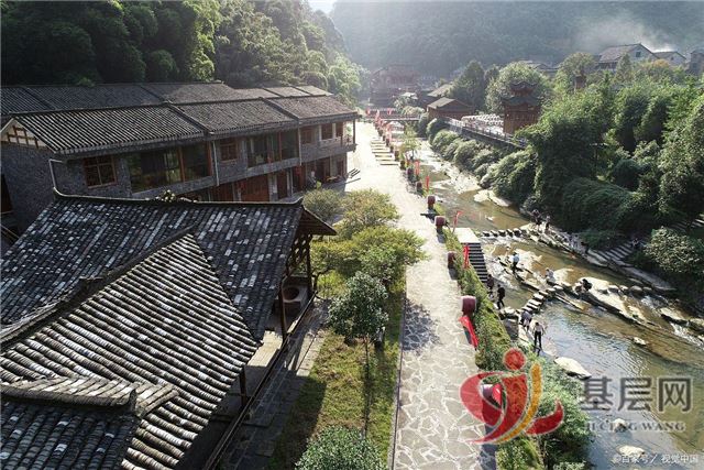 10303560996346261_75.jpg 10303560996346261_75.jpg