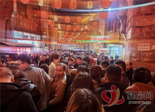 11242852773976527_75.jpg 11242852773976527_75.jpg