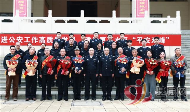 00140588546854741_75.jpg 00140588546854741_75.jpg