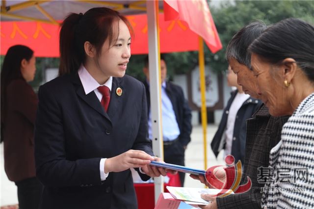 23544376522205761_75.jpg 23544376522205761_75.jpg