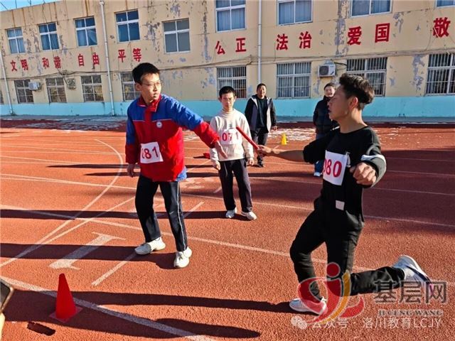 1429176121279071_68.jpg 1429176121279071_68.jpg