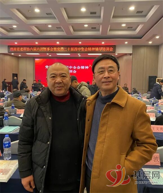 21473935866924724_92.png 21473935866924724_92.png