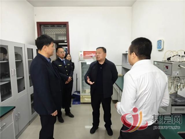 12433189052604359_68.jpg 12433189052604359_68.jpg